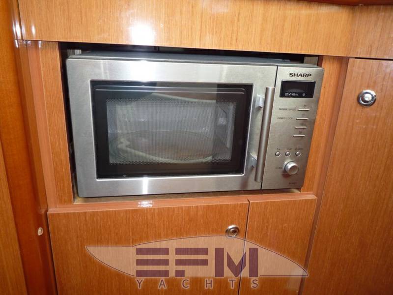 Jeanneau Prestige 32