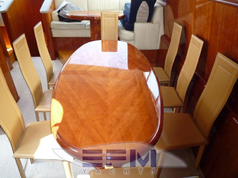 Uniesse marine 72 fly