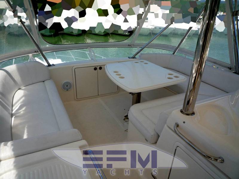 Riviera marine 47 flybridge