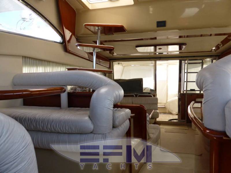 Ferretti 53