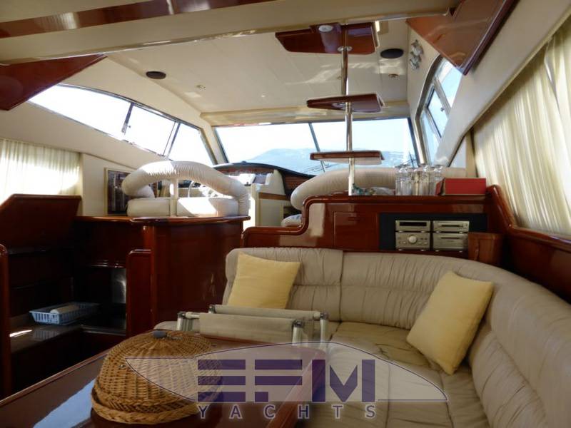 Ferretti 53