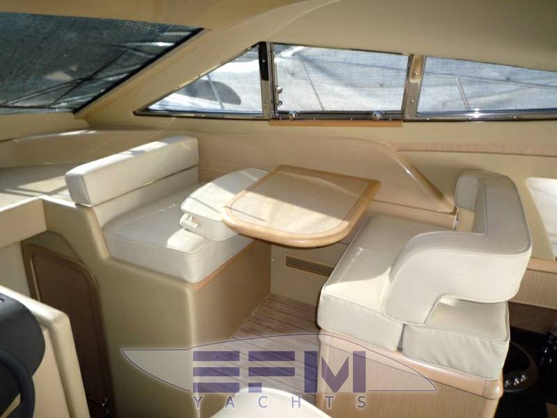 Ferretti 460 fly