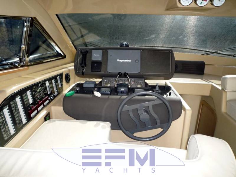 Ferretti 460 fly