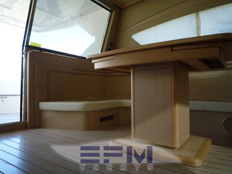 Ferretti 460 fly