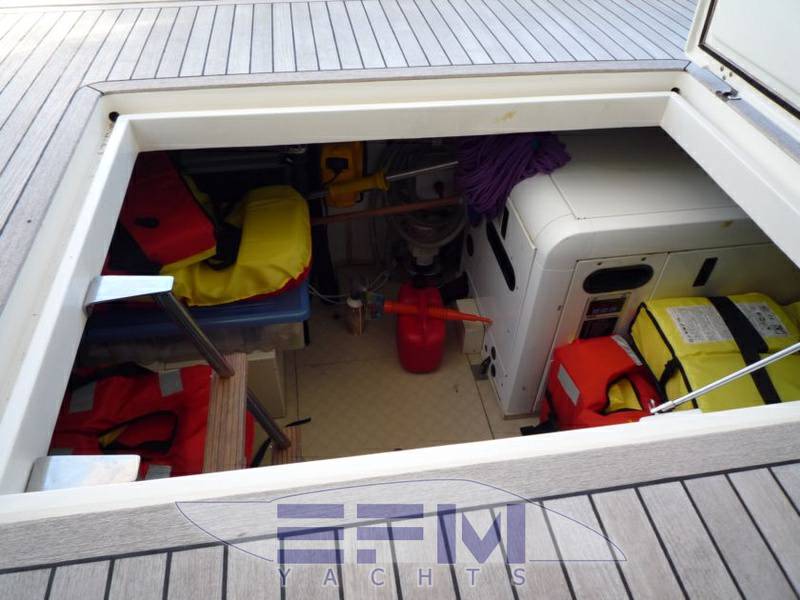 Ferretti 460 fly