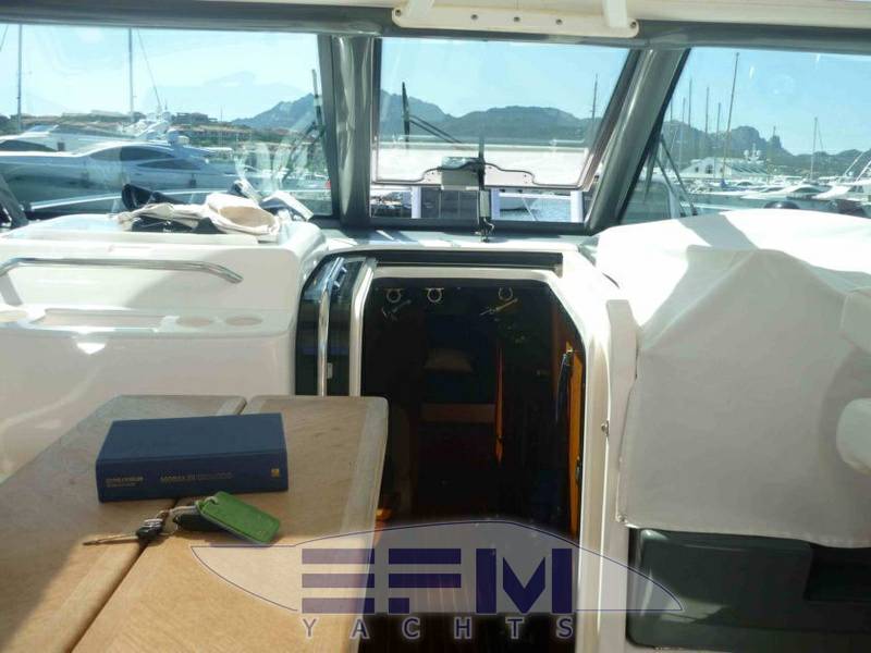 Tiara 42 open