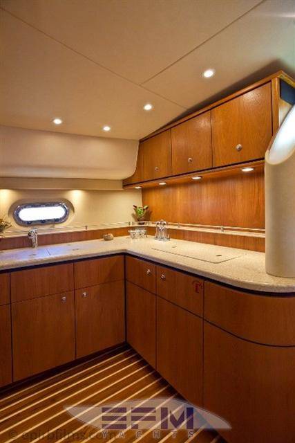 Tiara 42 open