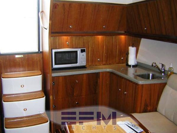 Tiara 42 open