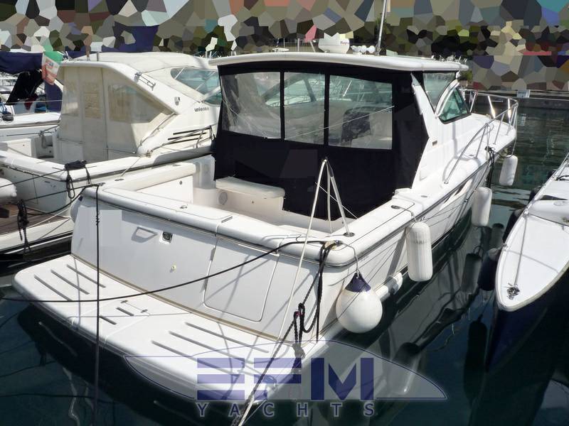 Tiara 3800 open