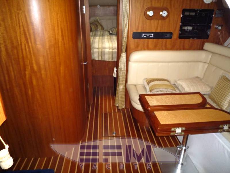 Tiara 3800 open