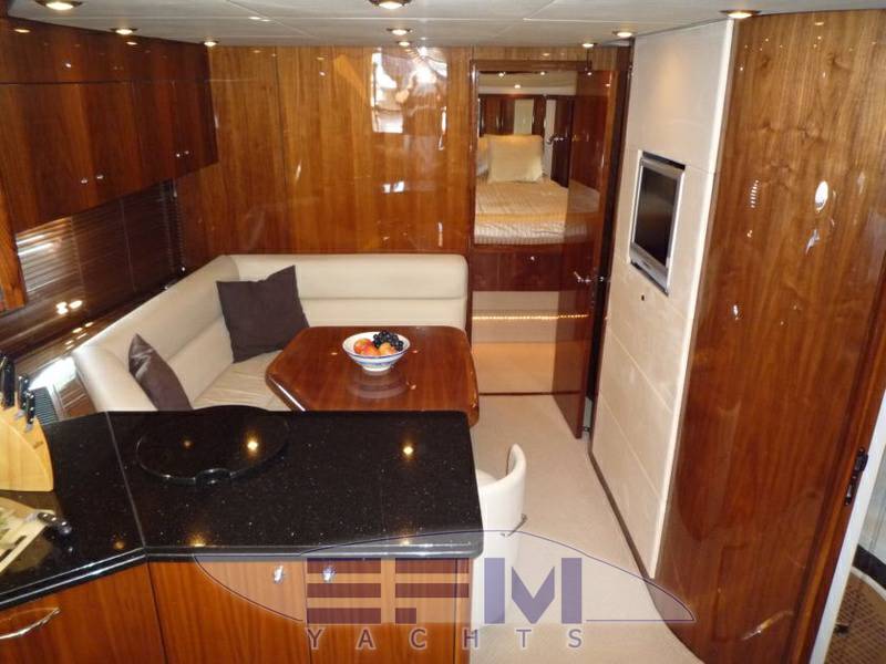 Sunseeker Predator 72 ht