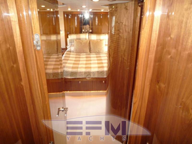 Sunseeker Predator 72 ht