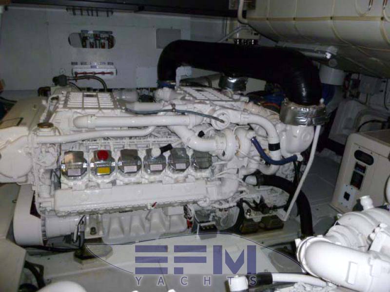 Pershing 62