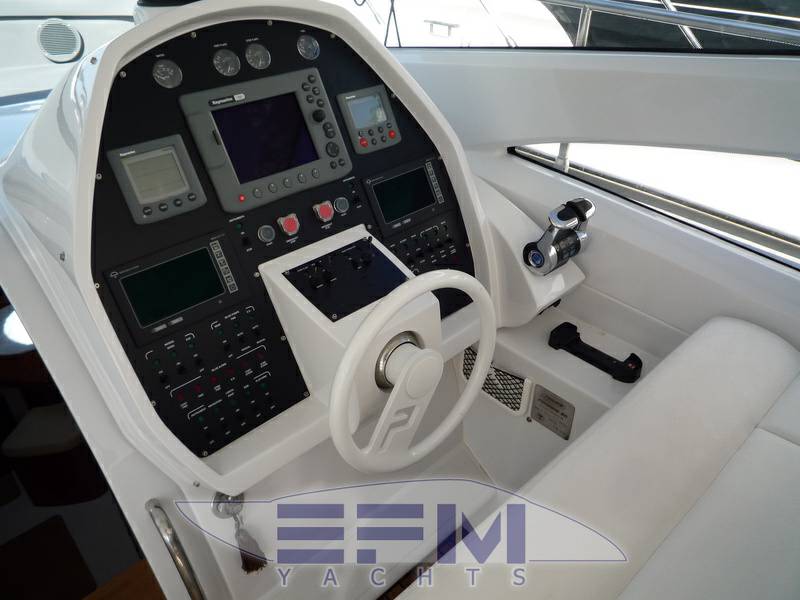 Pershing 50 ht