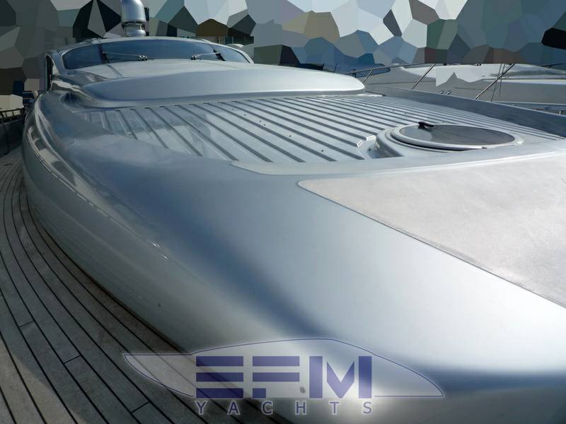 Pershing 88