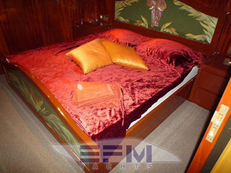 Tecnomar Velvet 35