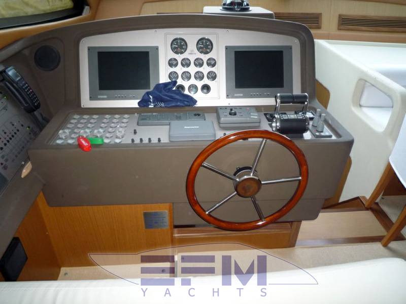 Ferretti 690 altura