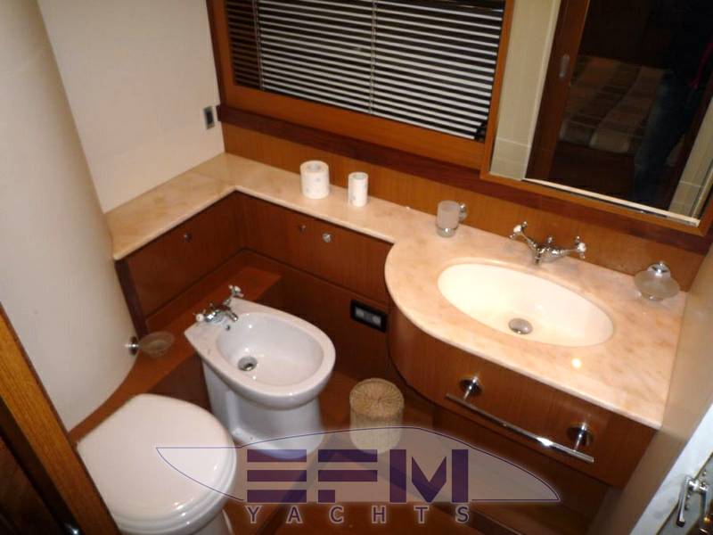 Ferretti 690 altura