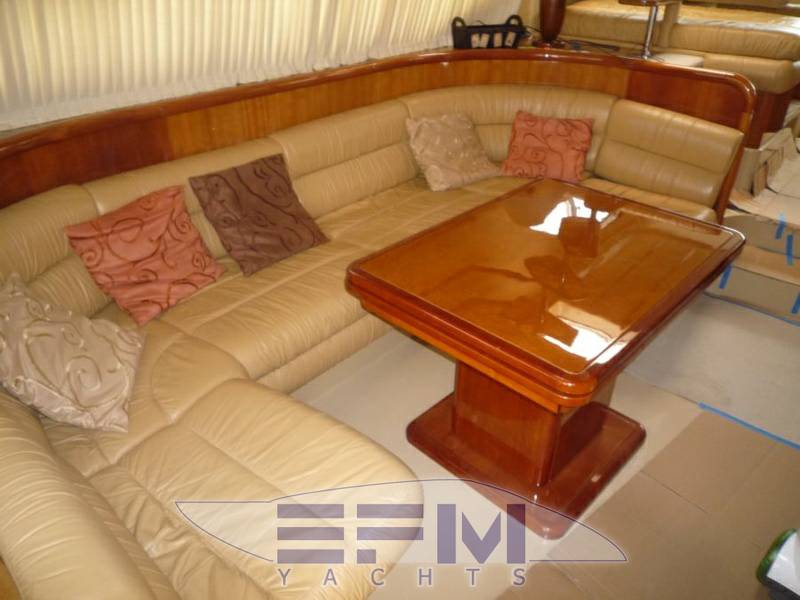 Ferretti 57