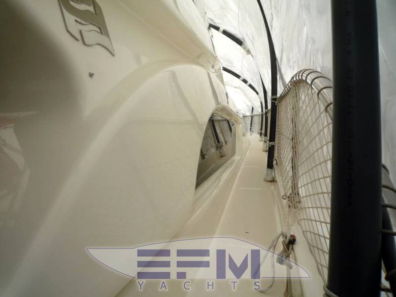Ferretti 57