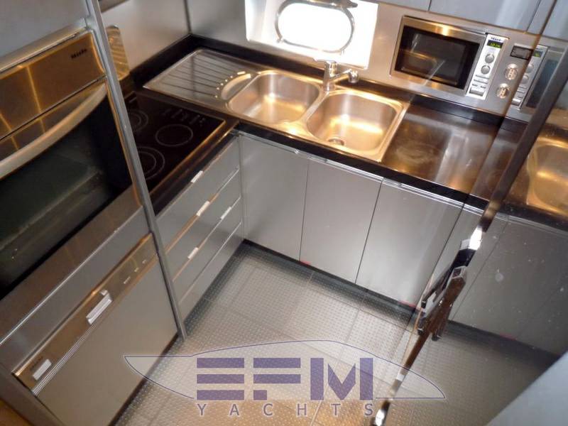Cantiere navale arno Leopard 27