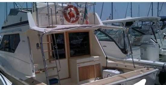 Hatteras 38