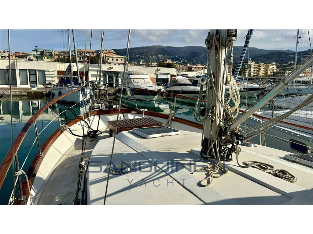 Syltala Nauticat 33
