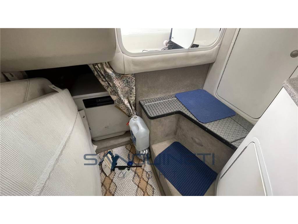 Crownline 268