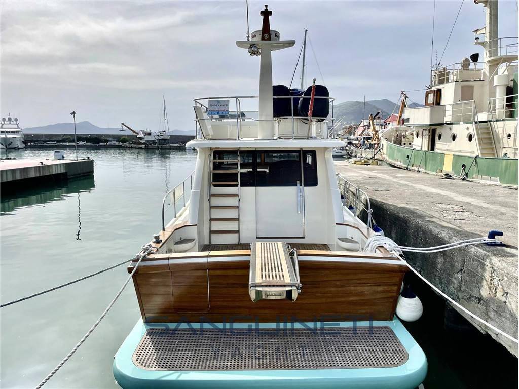 Capri 50