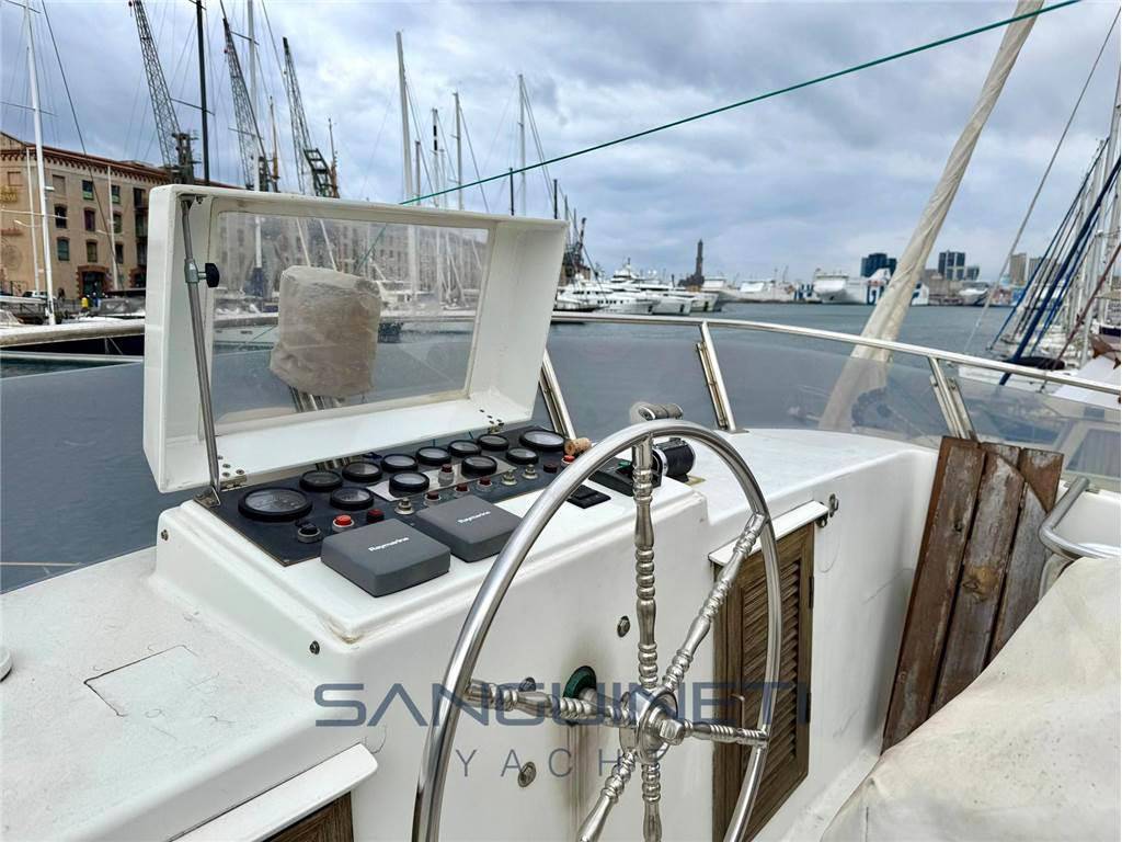 King yacht Sea ranger 61