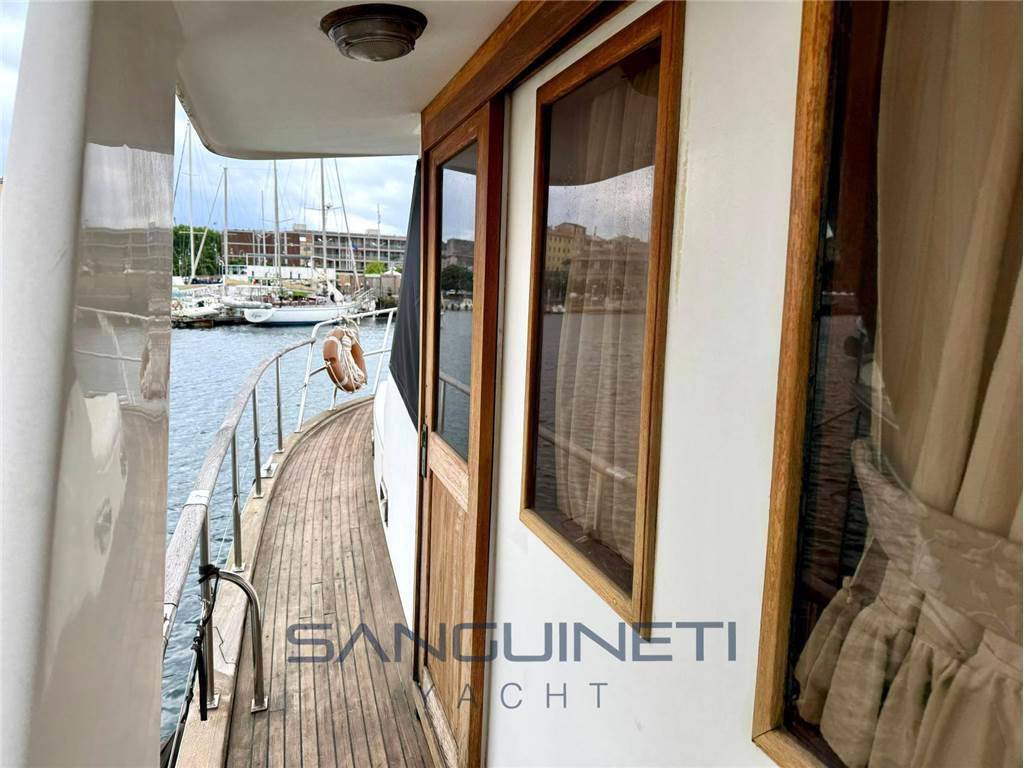 King yacht Sea ranger 61