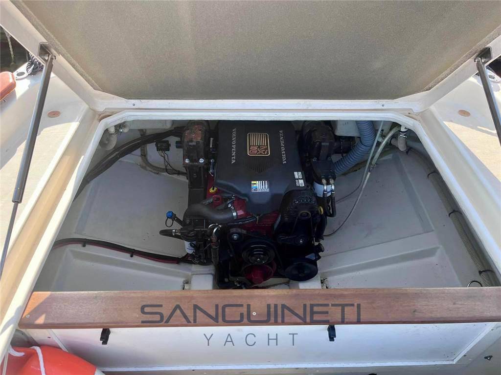 Jeanneau Runabout 755