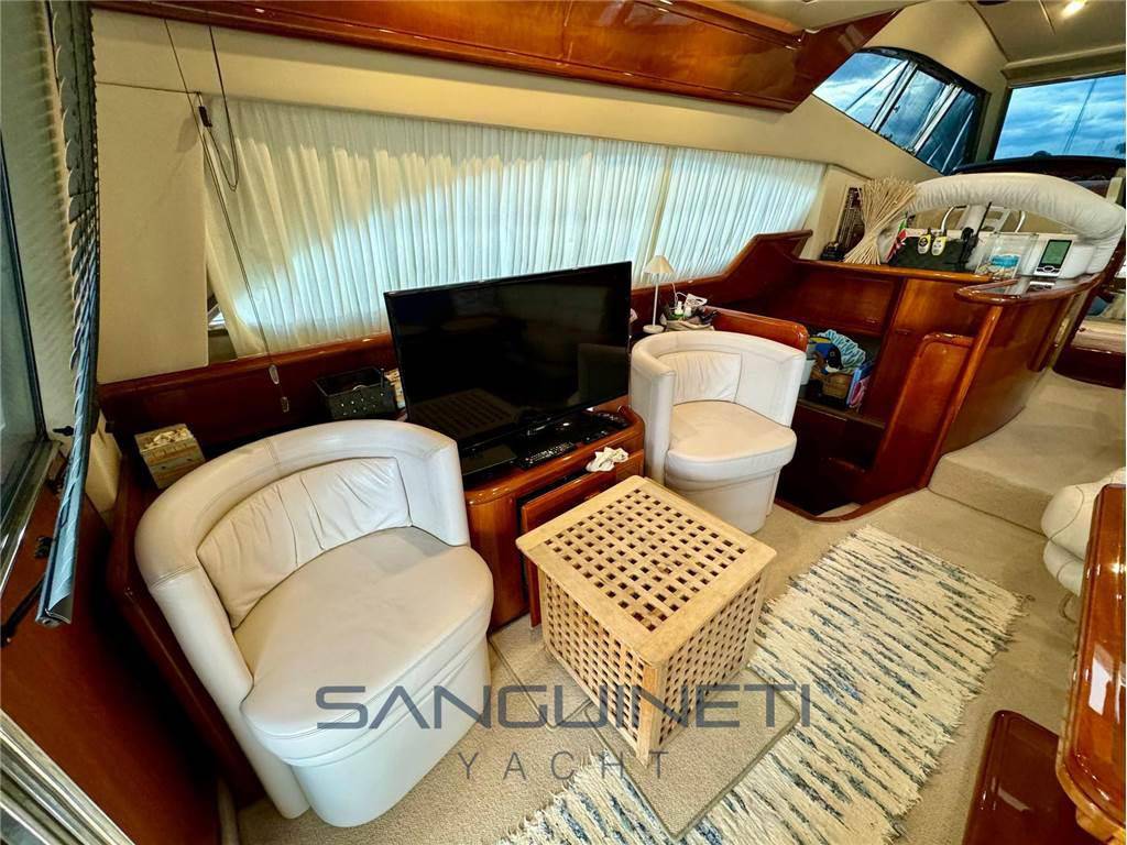 Ferretti 53