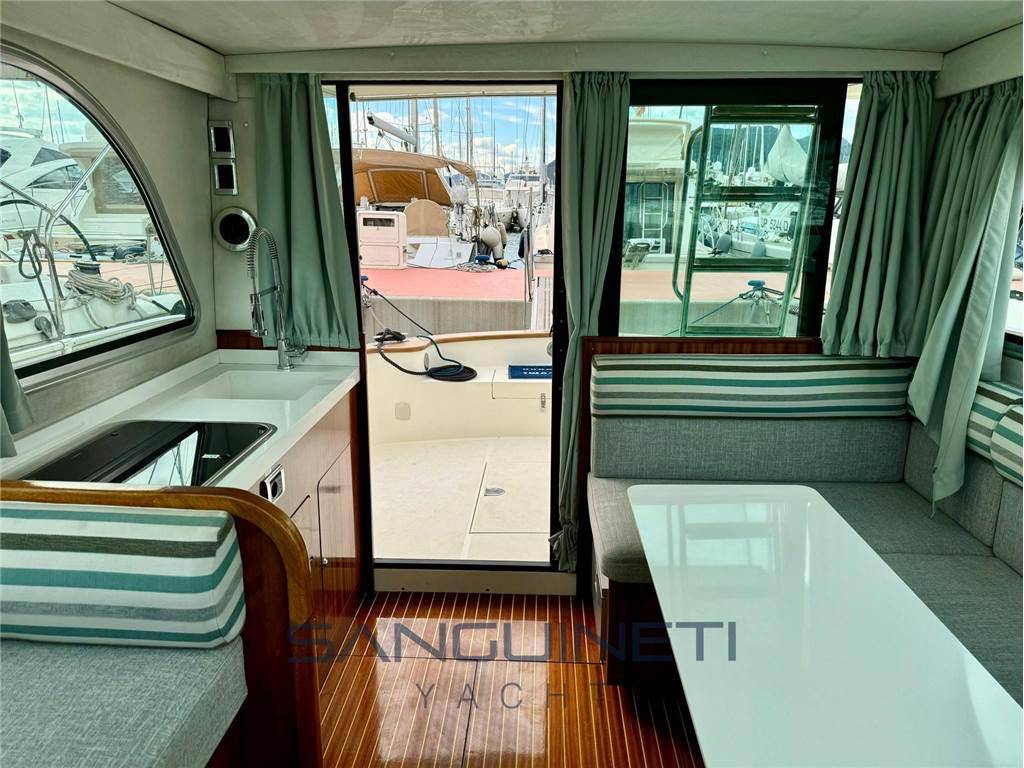 Sciallino 34 fly