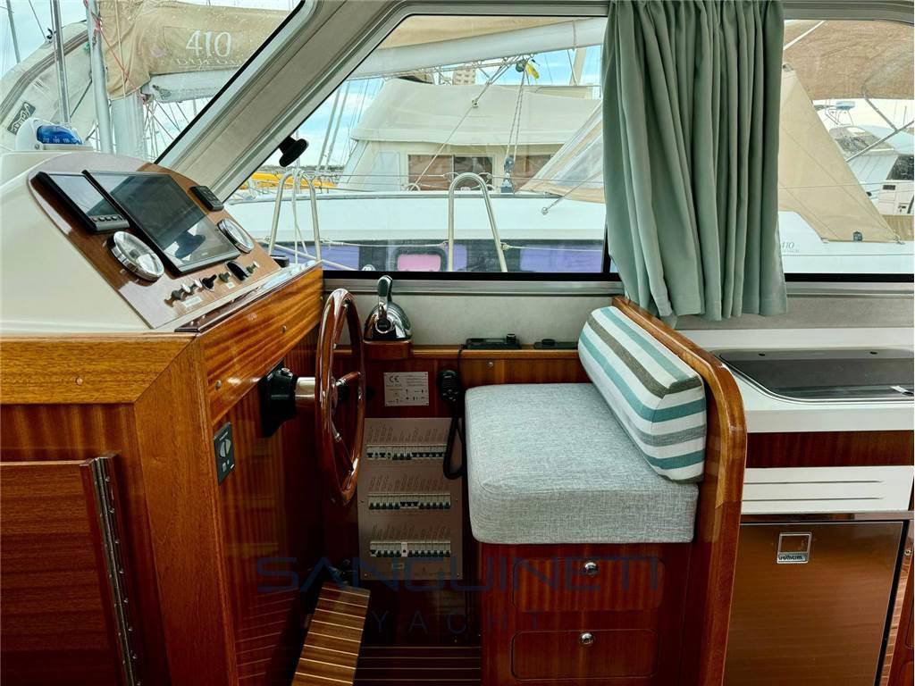 Sciallino 34 fly