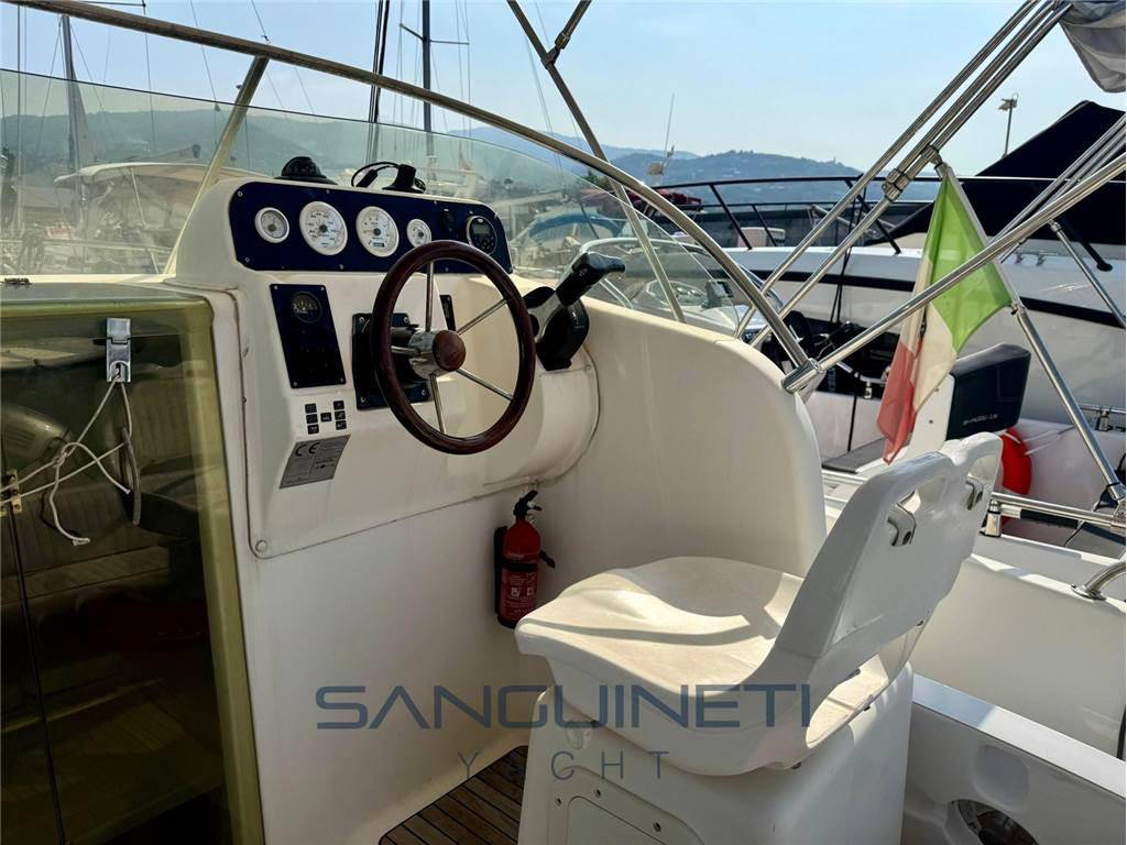 Compositi costruzioni navali Seabird 655