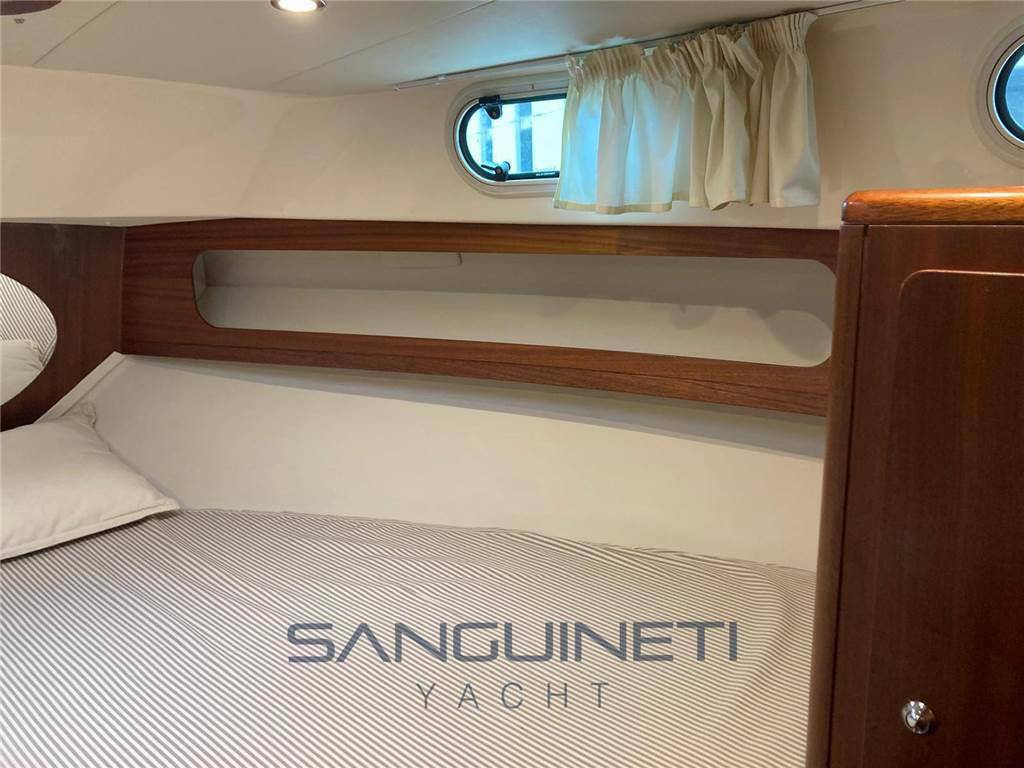 Portofino 10 fly