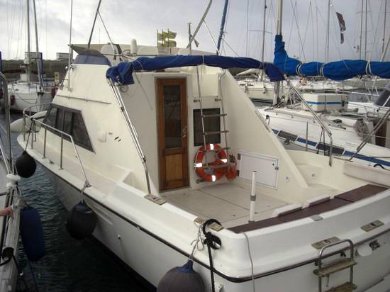 Hatteras 32