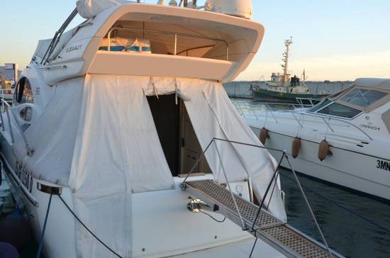 Azimut Az 39