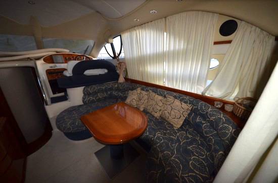 Azimut Az 39