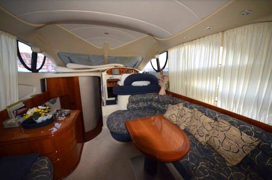 Azimut Az 39
