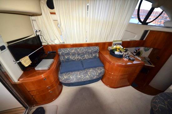 Azimut Az 39