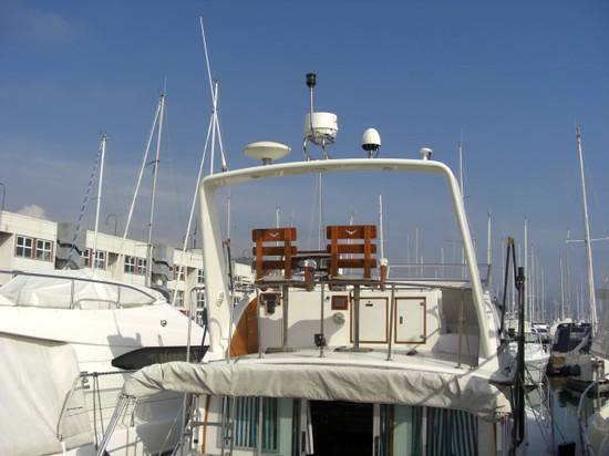 Bertram 38