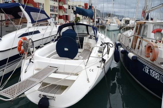 Dufour 35
