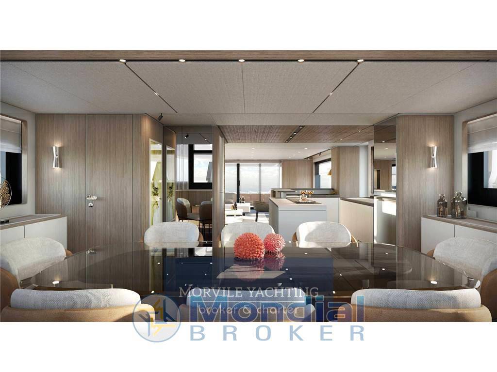 Ferretti Infiynito 90