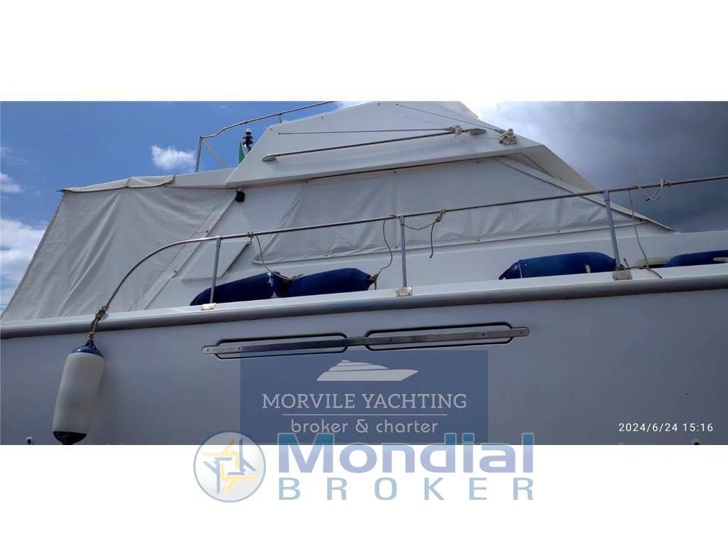Marine project Princess 37 fly