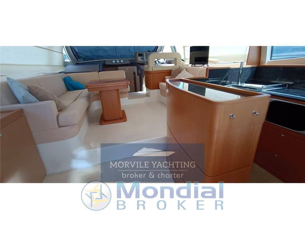 Ferretti yachts 510
