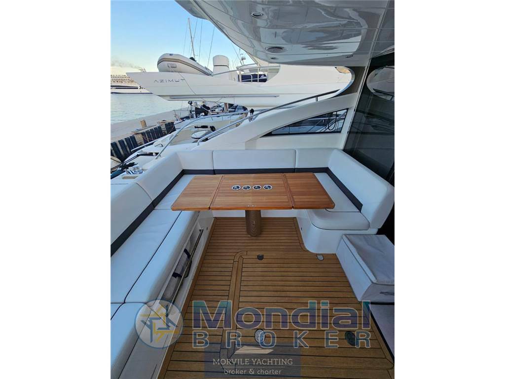 Princess yachts V 62