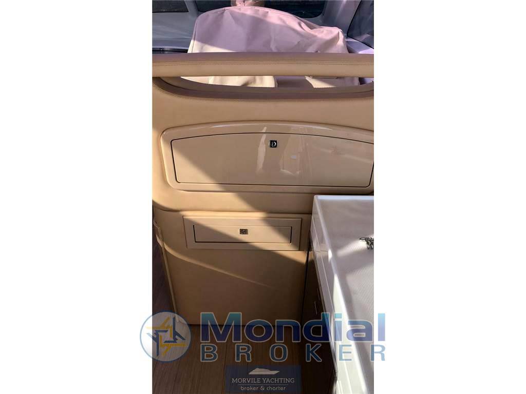 Airon marine 4300 t-top