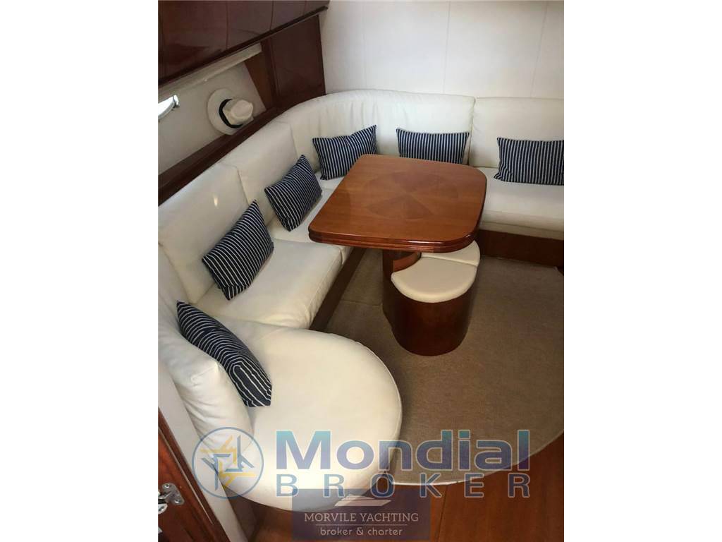 Pershing 54